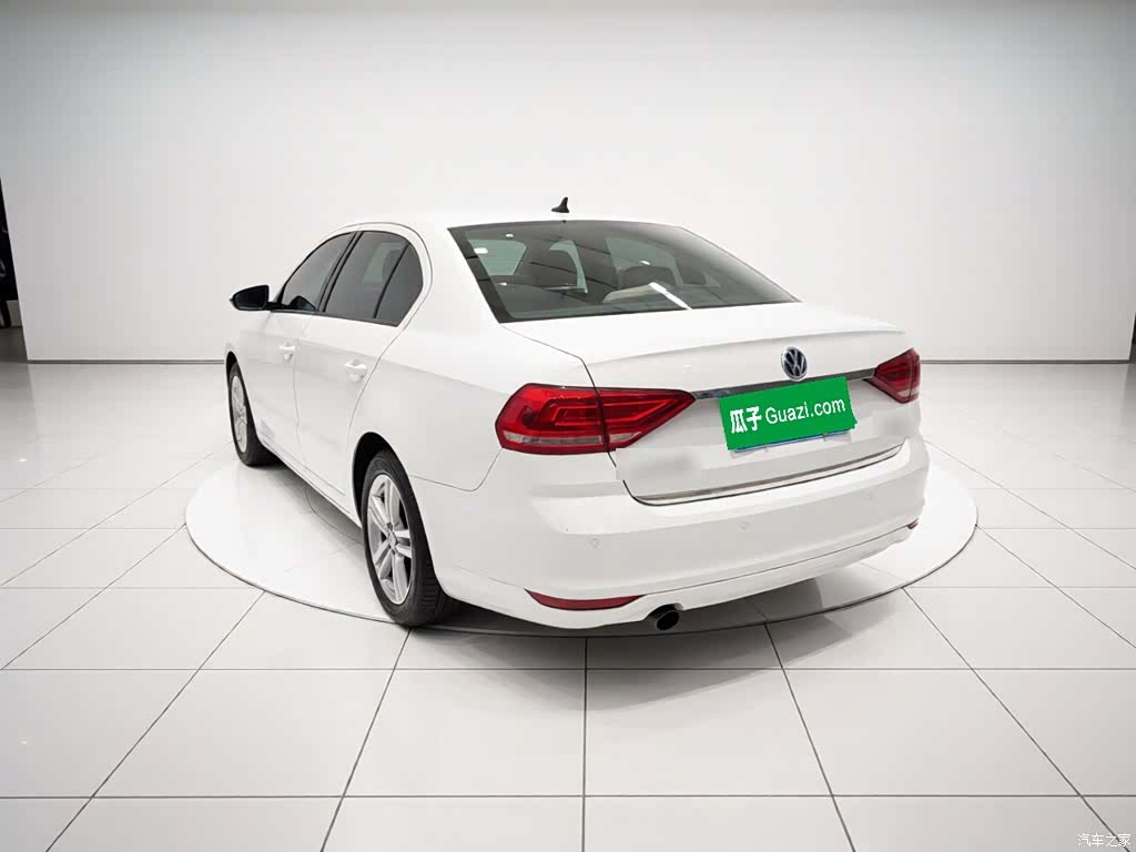 Volkswagen Lavida, 2018 4