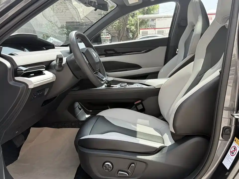 Changan UNI-V Smart iDD