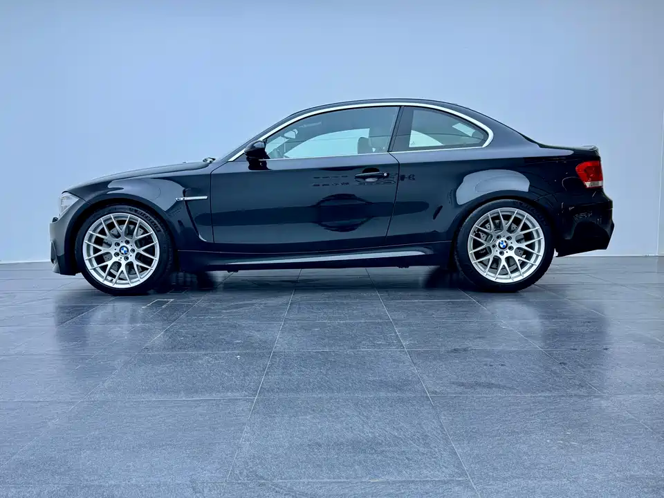 BMW 1 series M