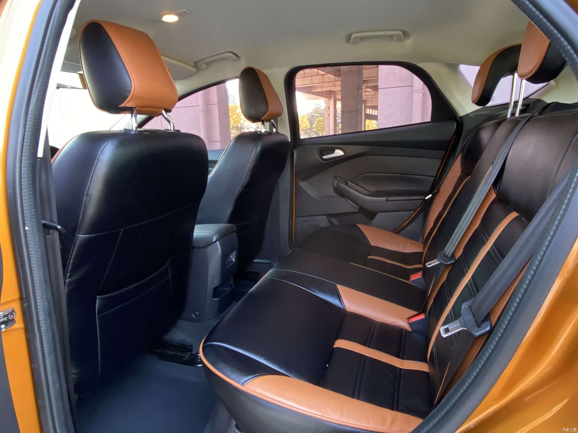 Ford Focus, 2018 4