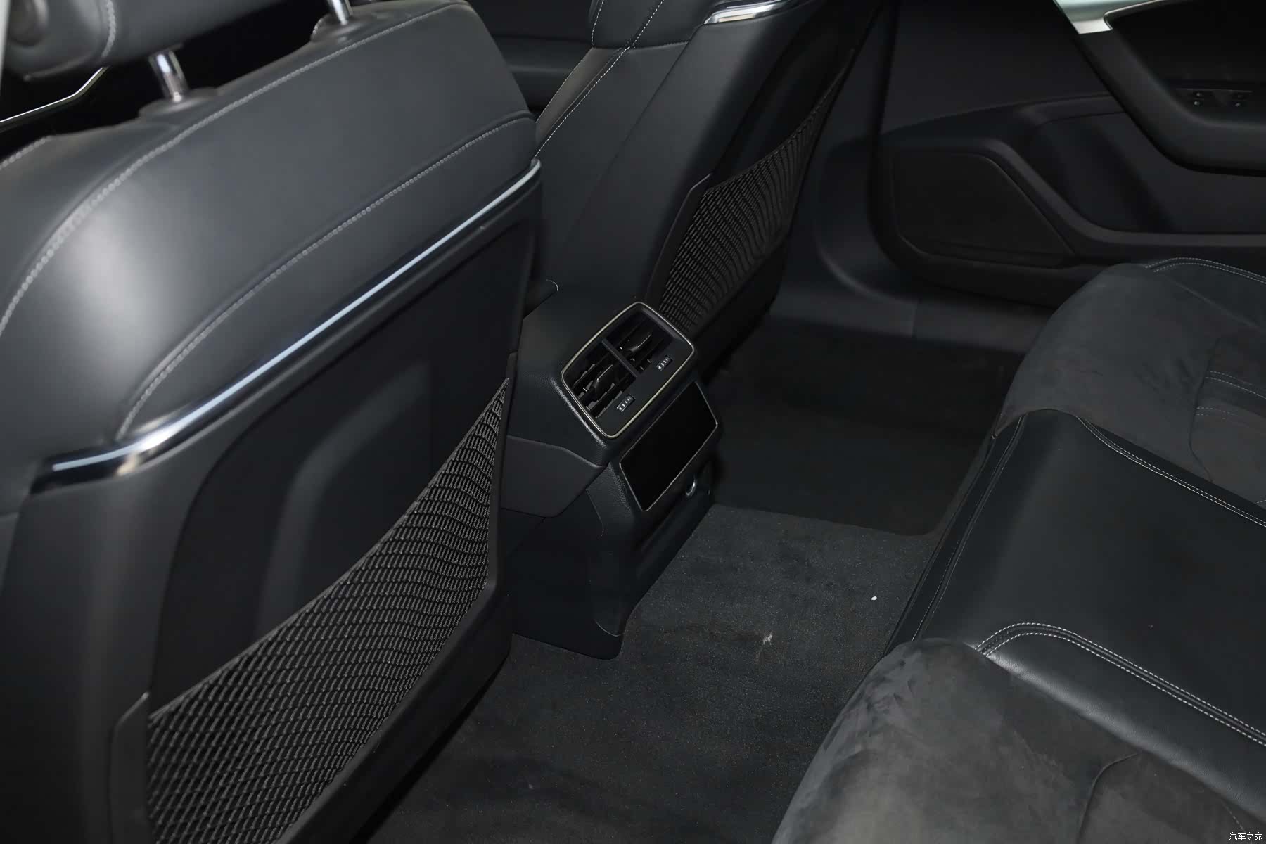 Audi A7L, 2024 24