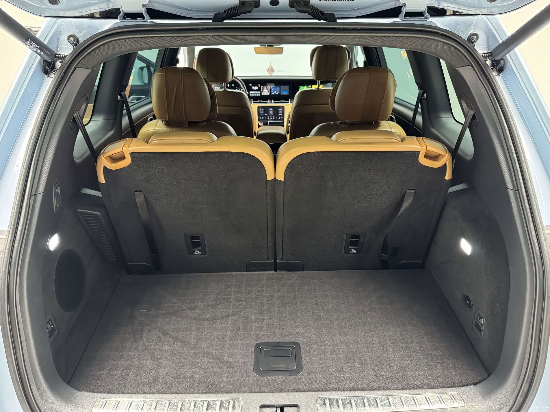 Li Auto ONE, 2022 16
