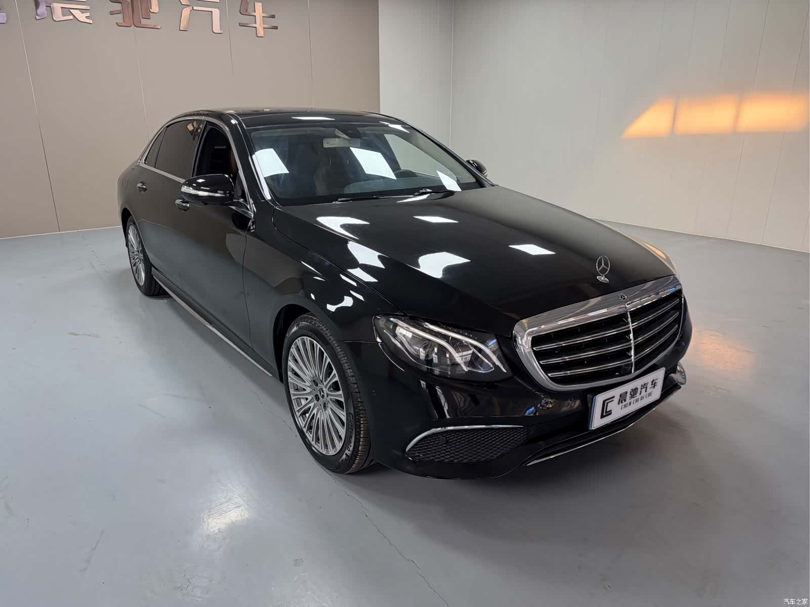 Mercedes-Benz E-Class, 2019 3
