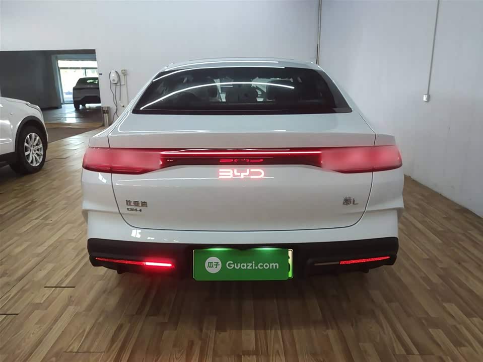 BYD Qin L