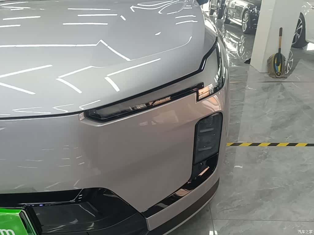 Volvo XC70, 2025 24