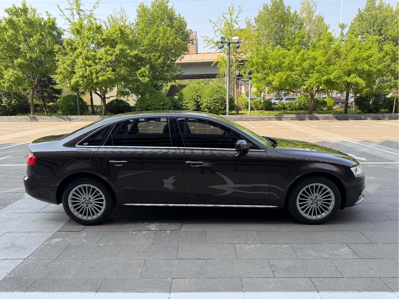 Audi A4L, 2016 4