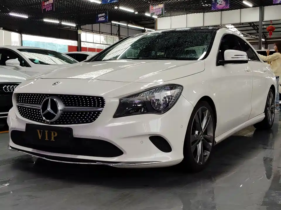 Mercedes-Benz CLA