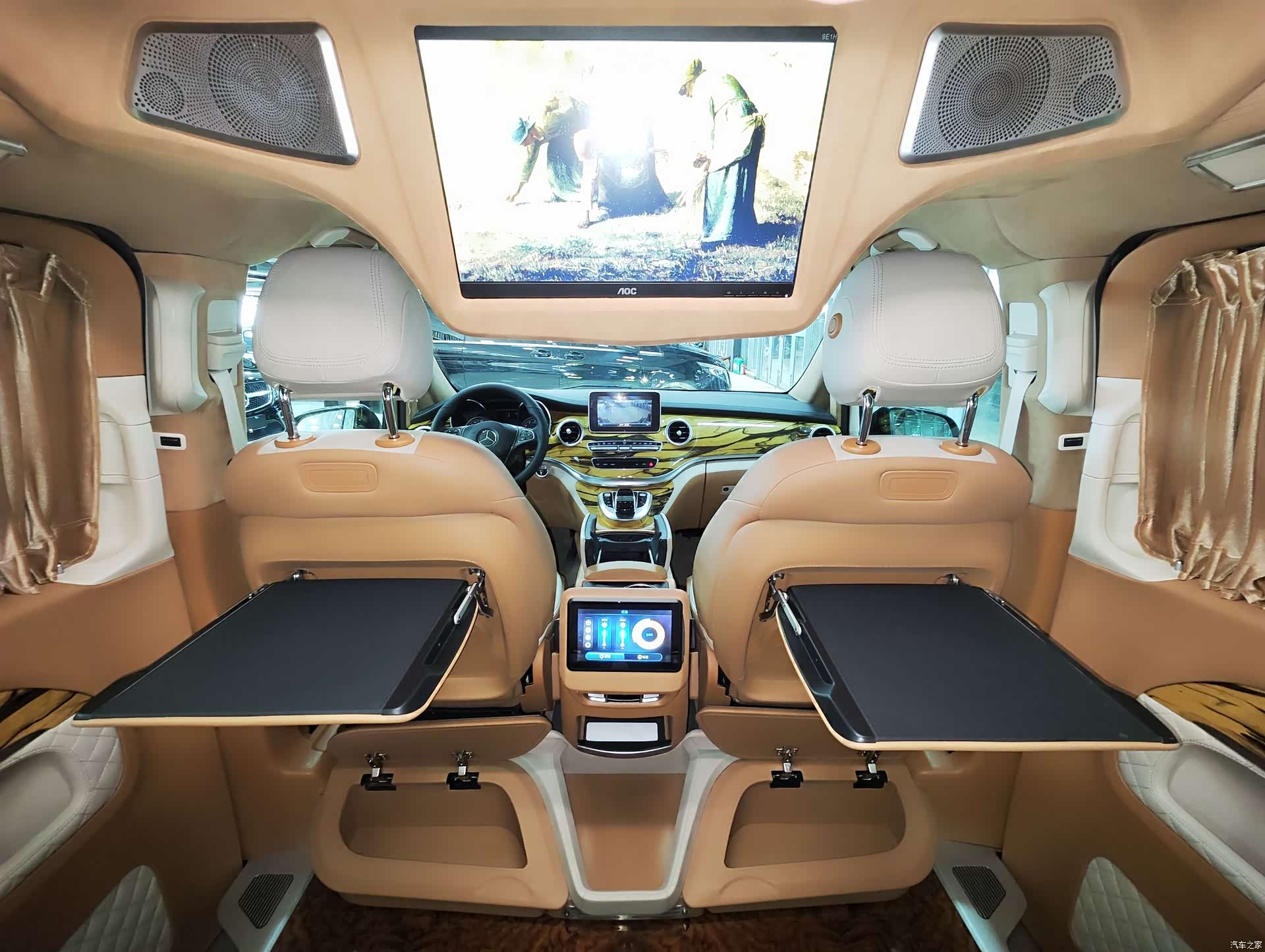Mercedes-Benz V-Class, 2020 24