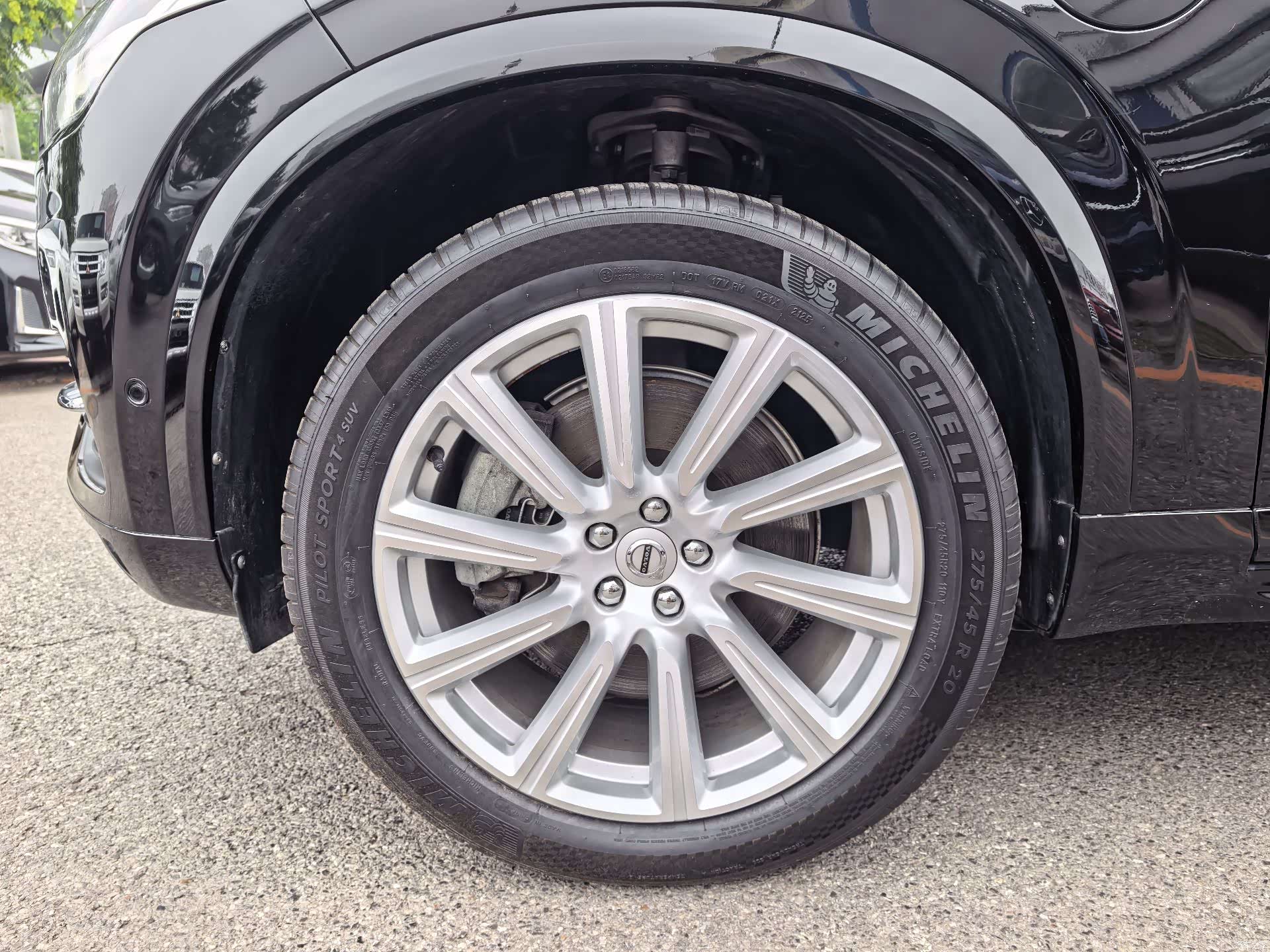 Volvo XC90, 2018 все фото