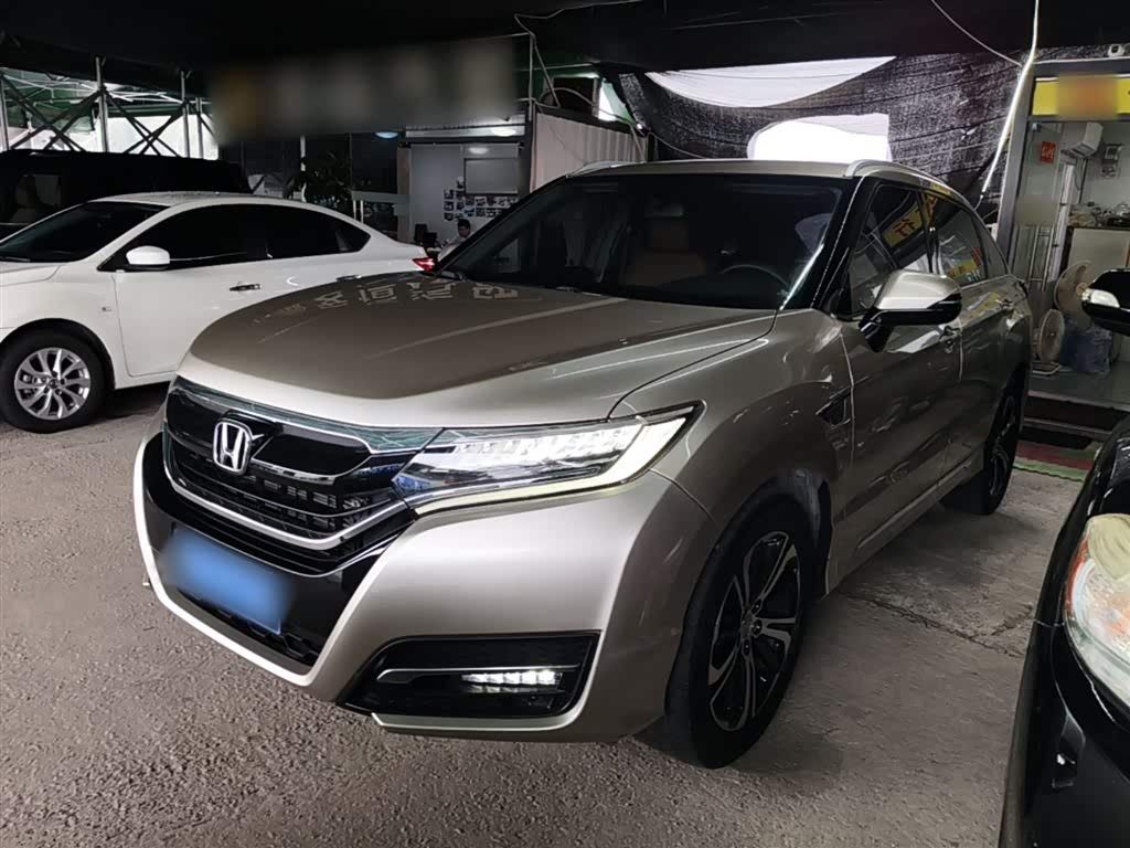 Honda UR-V