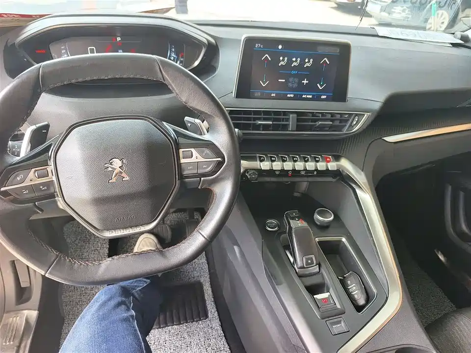 Peugeot 4008