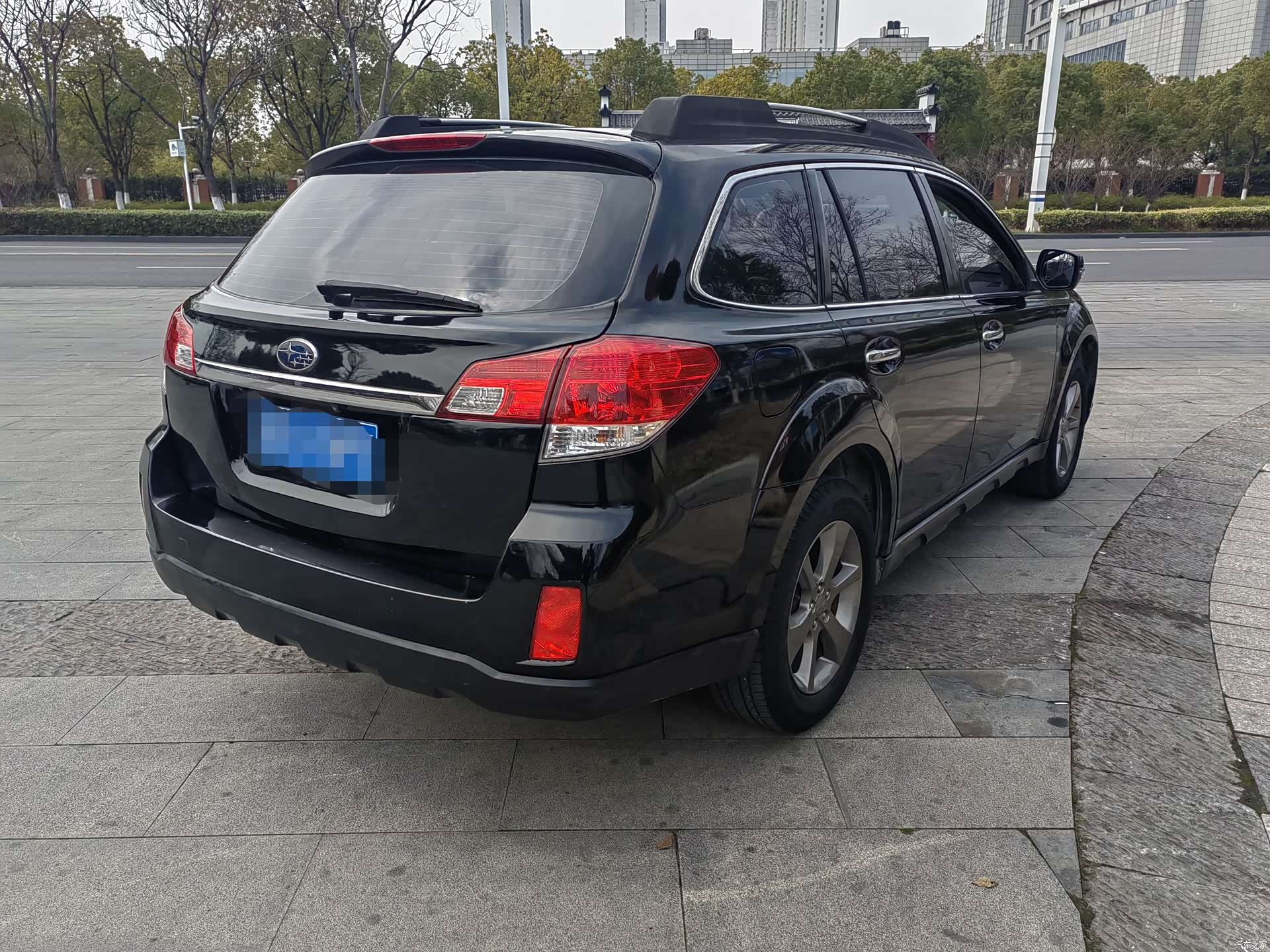 Subaru Outback, 2014 все фото