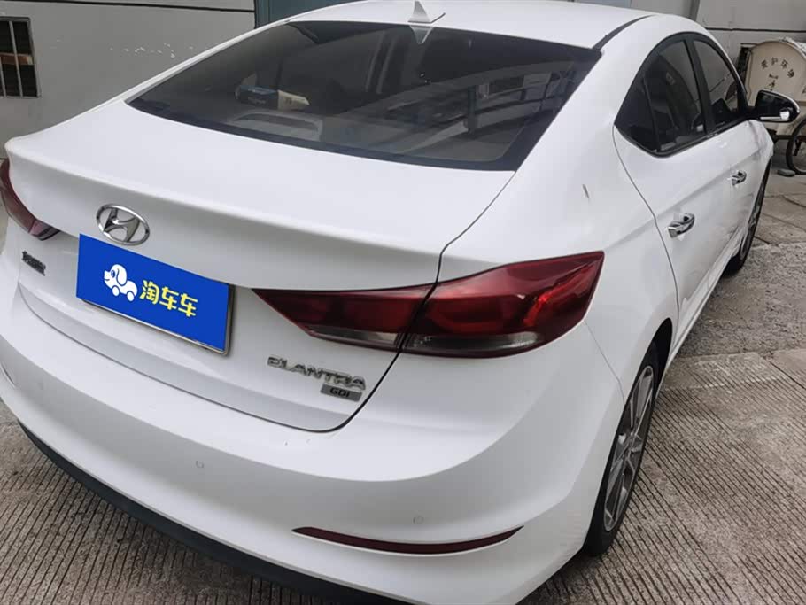 Hyundai Lead