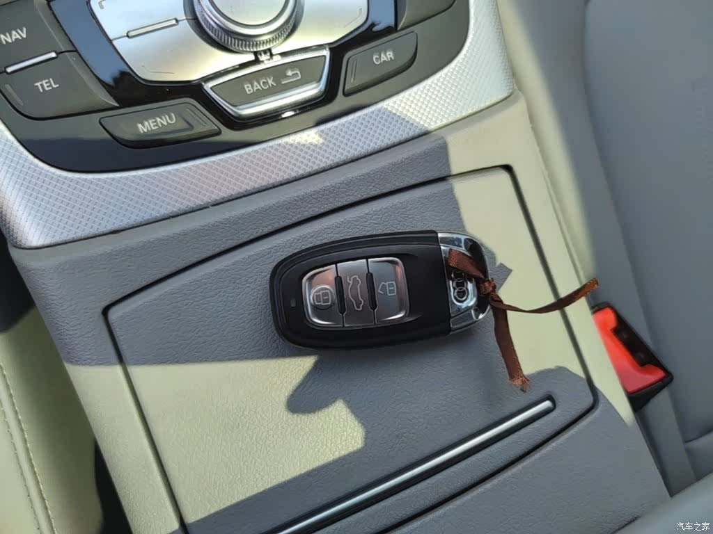 Audi A6L, 2015 9