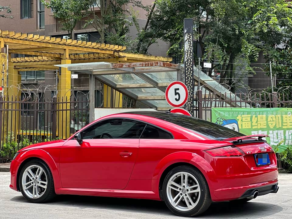 Audi TT