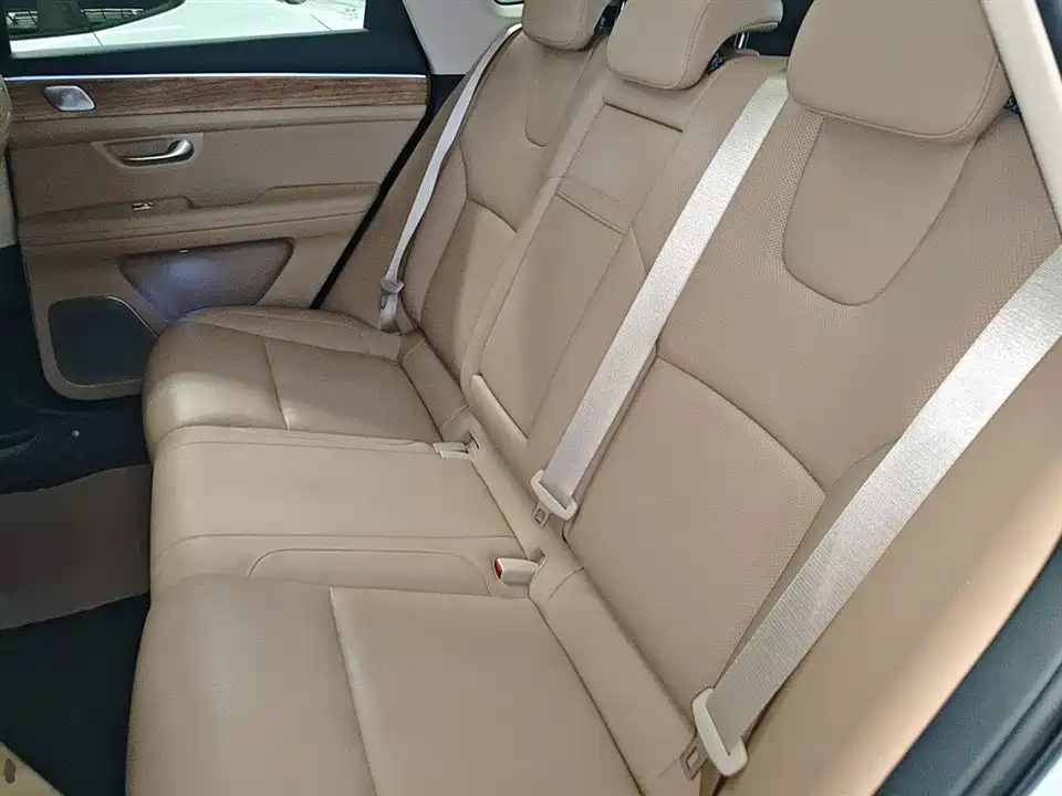 HarmonyOS Ask the world M5