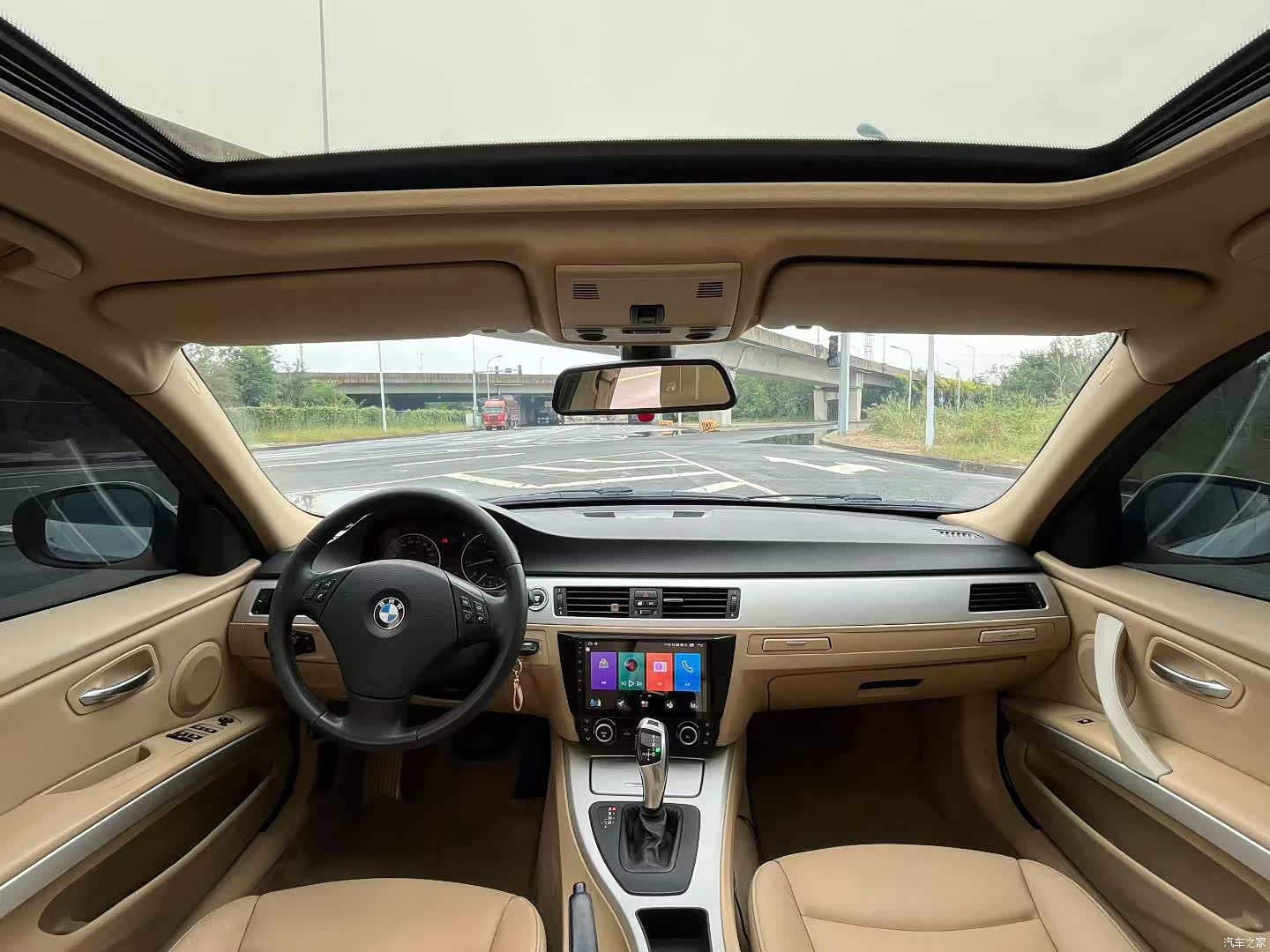 BMW 3 Series, 2011 все фото