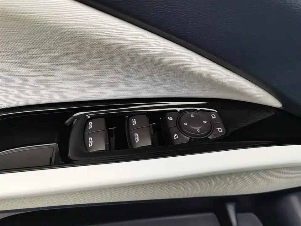 Buick Slightly blue 6