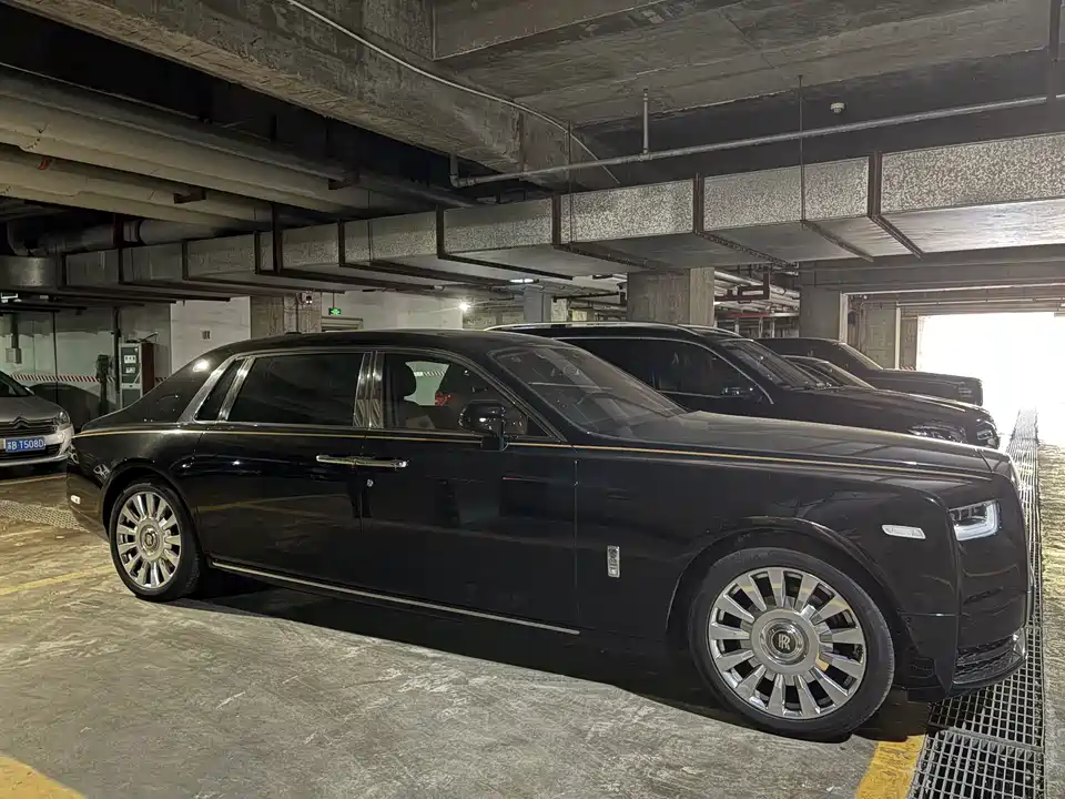 Rolls-Royce Phantom