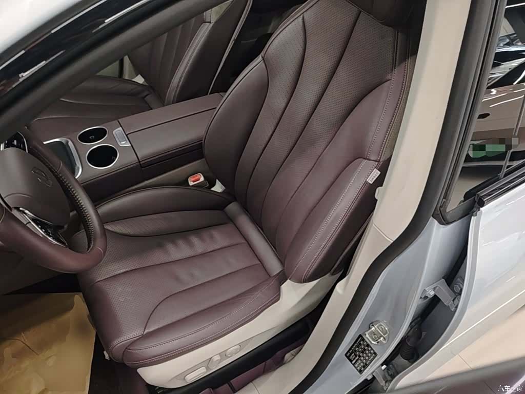 Leapmotor C11, 2023 15