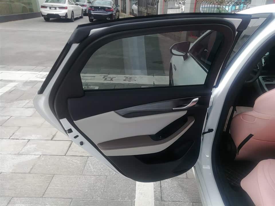 BYD Qin Yuan