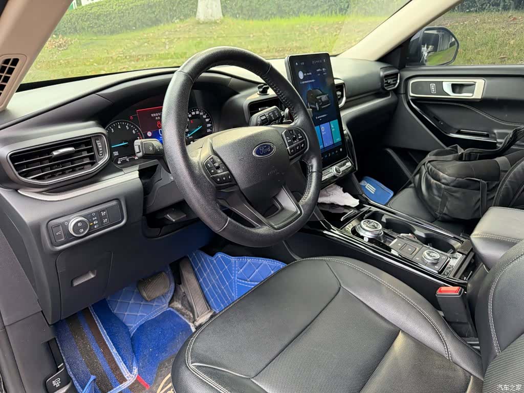 Ford Explorer, 2022 7