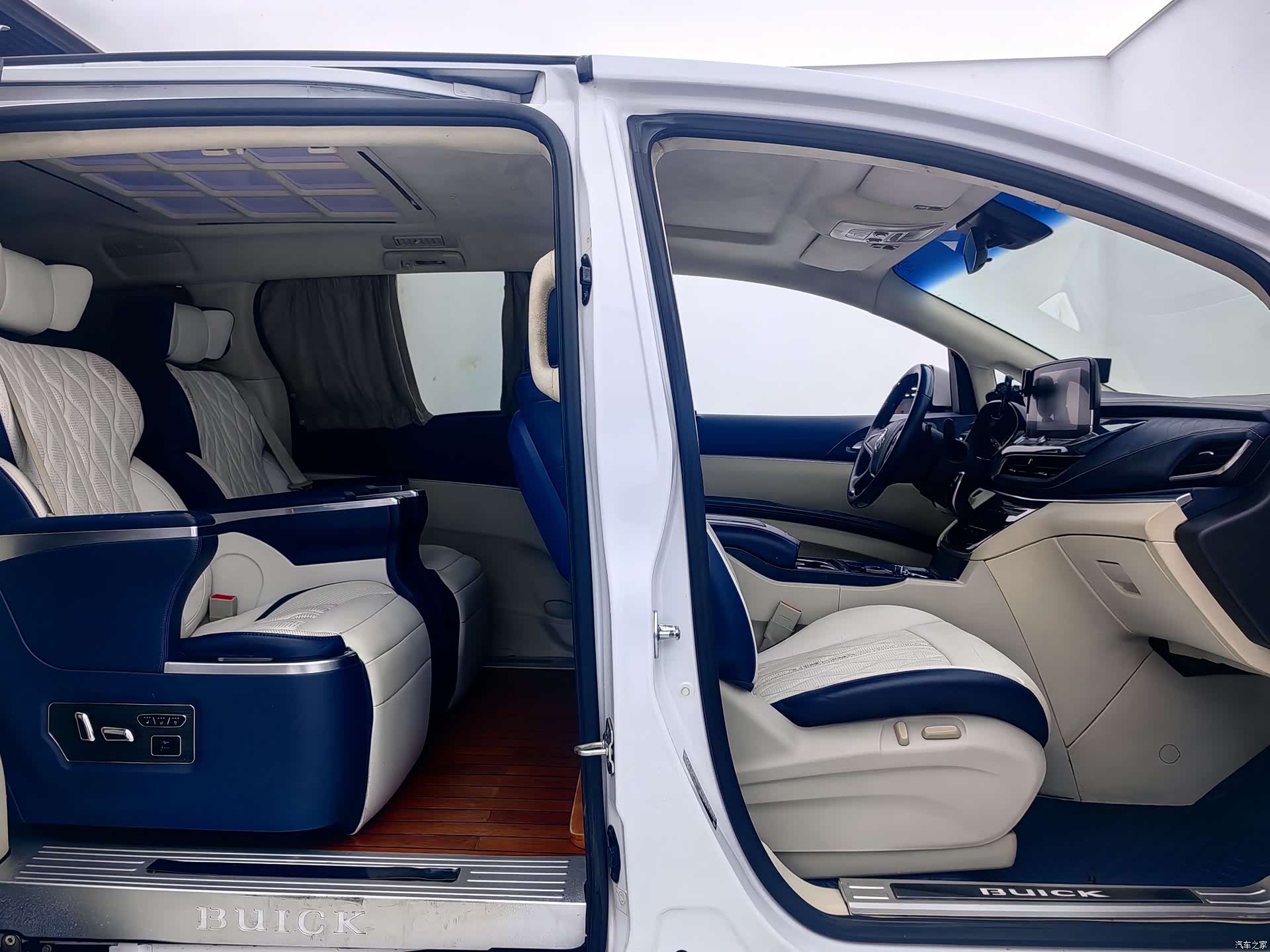 Buick GL8, 2021 13