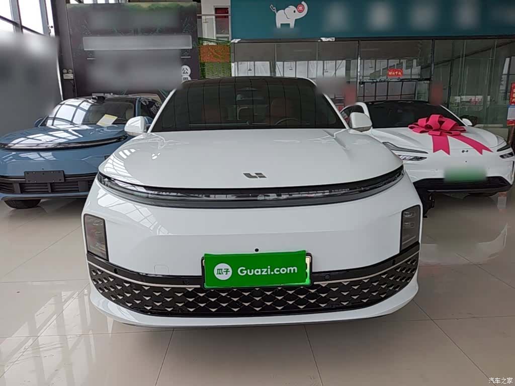 Li Auto L6, 2024 3