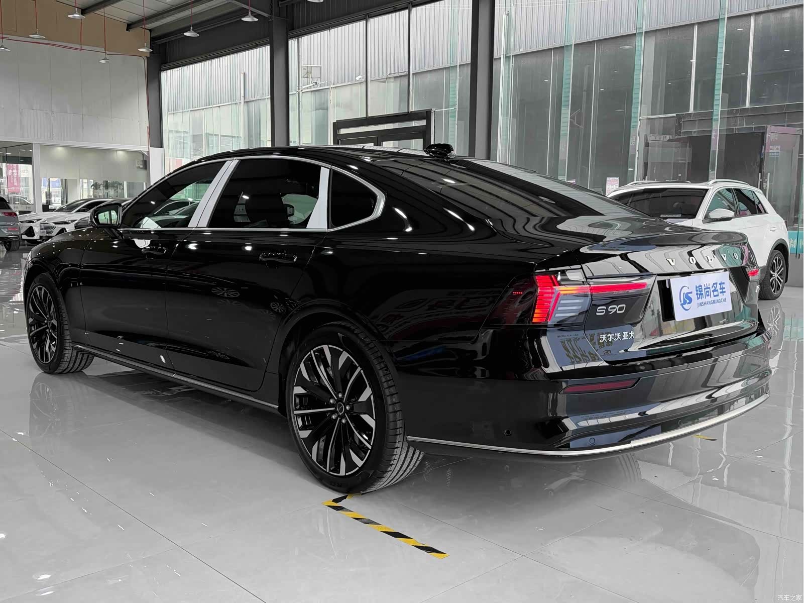 Volvo S90, 2025 22