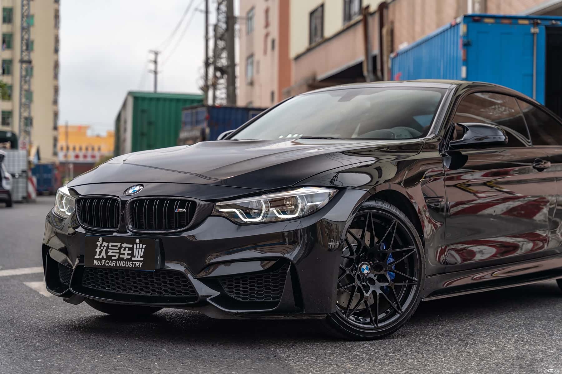 BMW M4, 2019 все фото