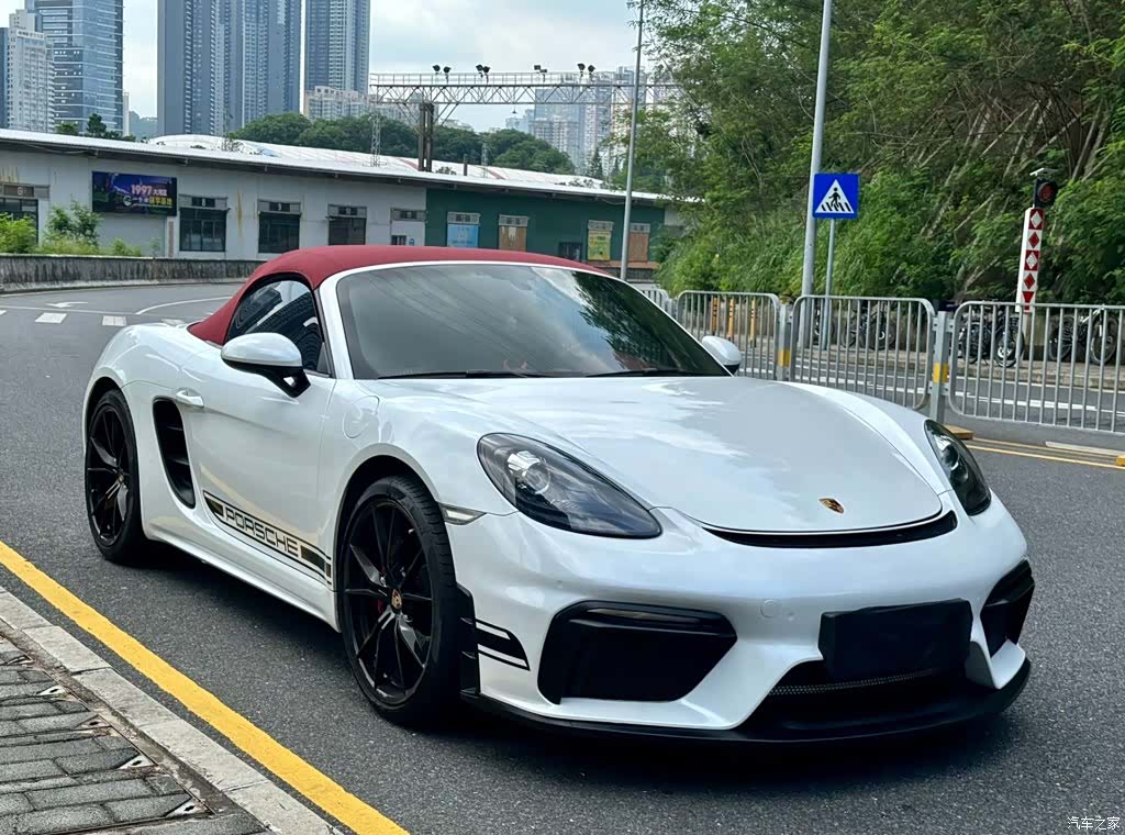 Porsche Boxster, 2018 3