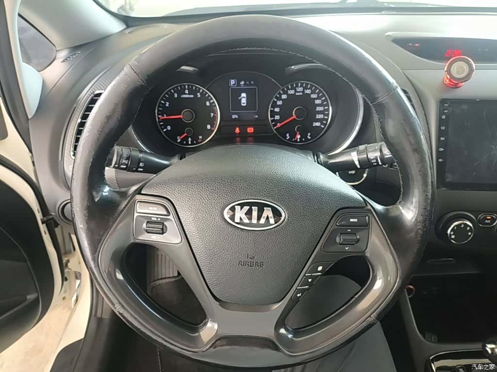 Kia K3, 2017 11