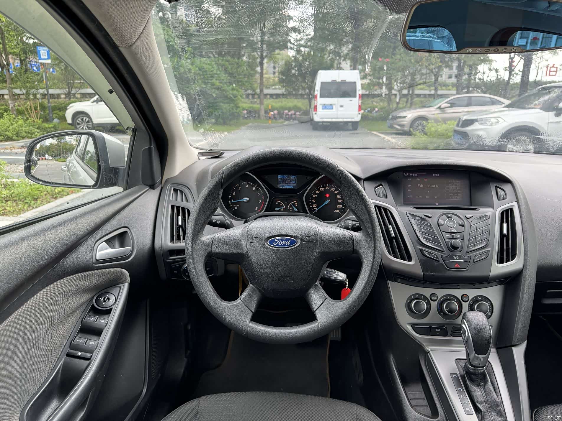 Ford Focus, 2013 12