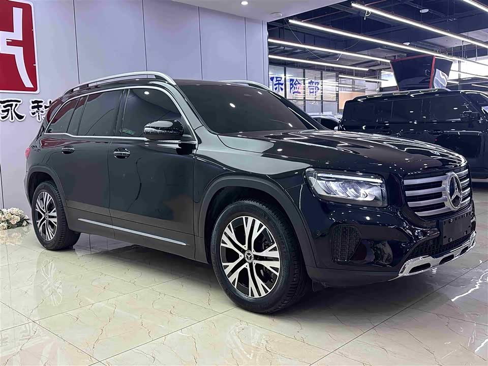 Mercedes-Benz GLB