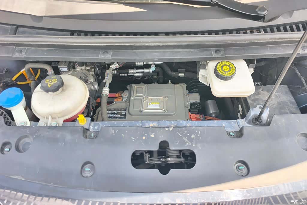 BYD Dolphin, 2024 10
