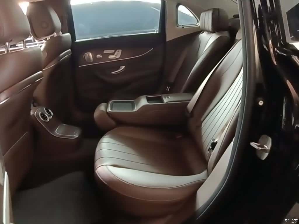 Mercedes-Benz E-Class, 2021 17