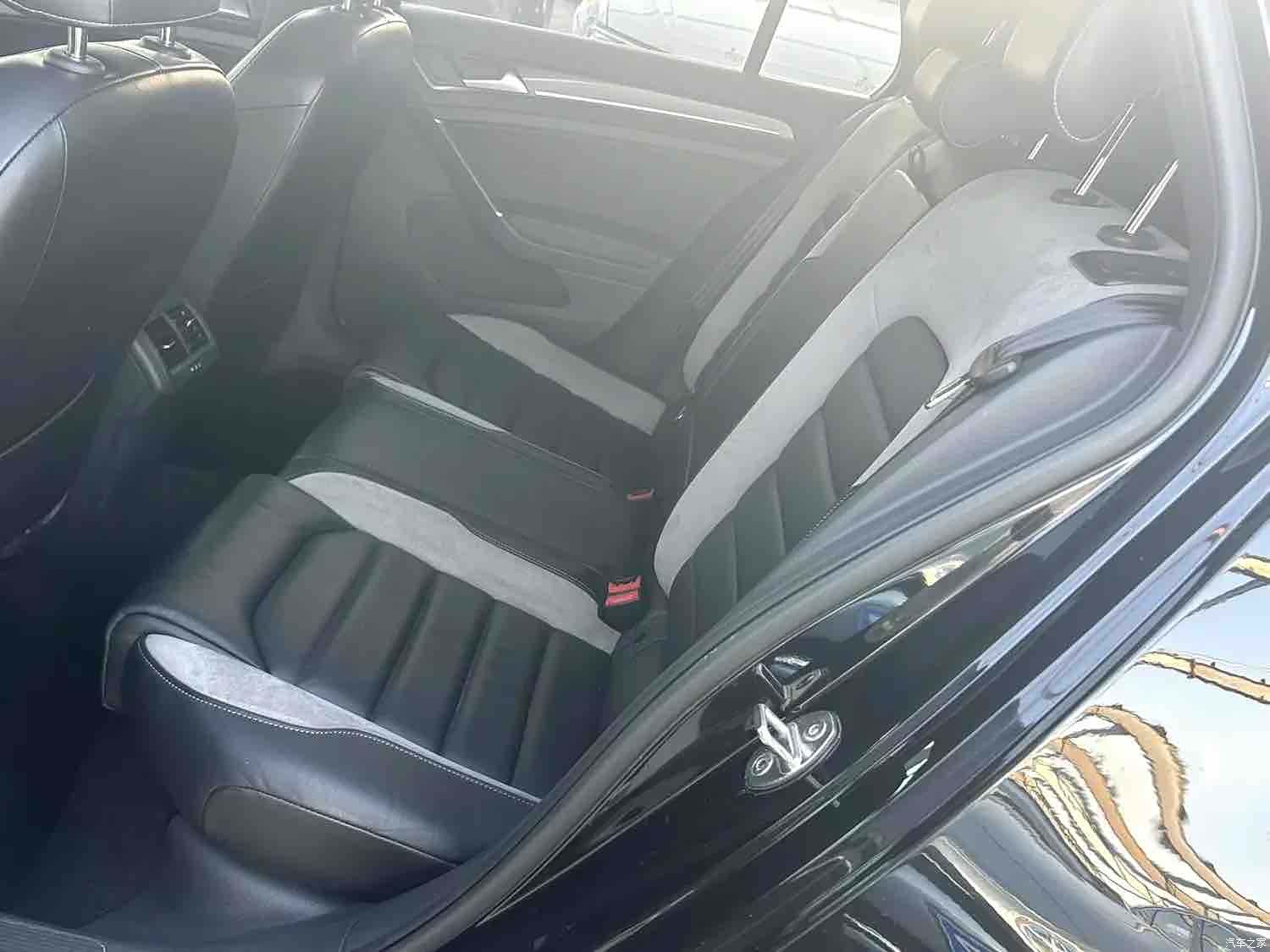 Volkswagen Golf, 2016 все фото