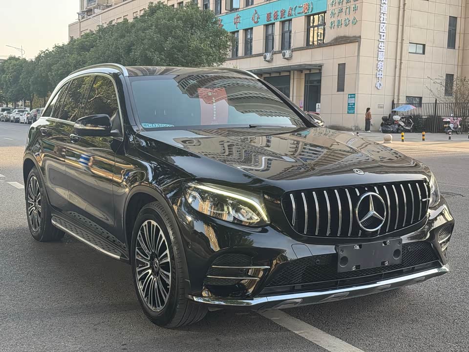 Mercedes-Benz GLC
