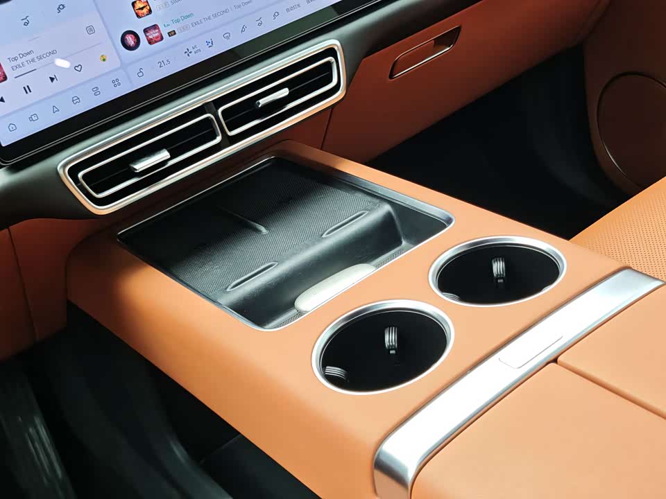 Li Auto Ideal L8