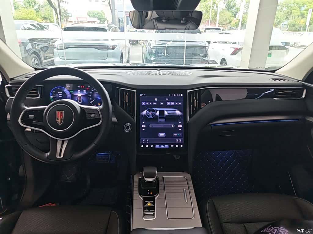 Hongqi HS7, 2024 10