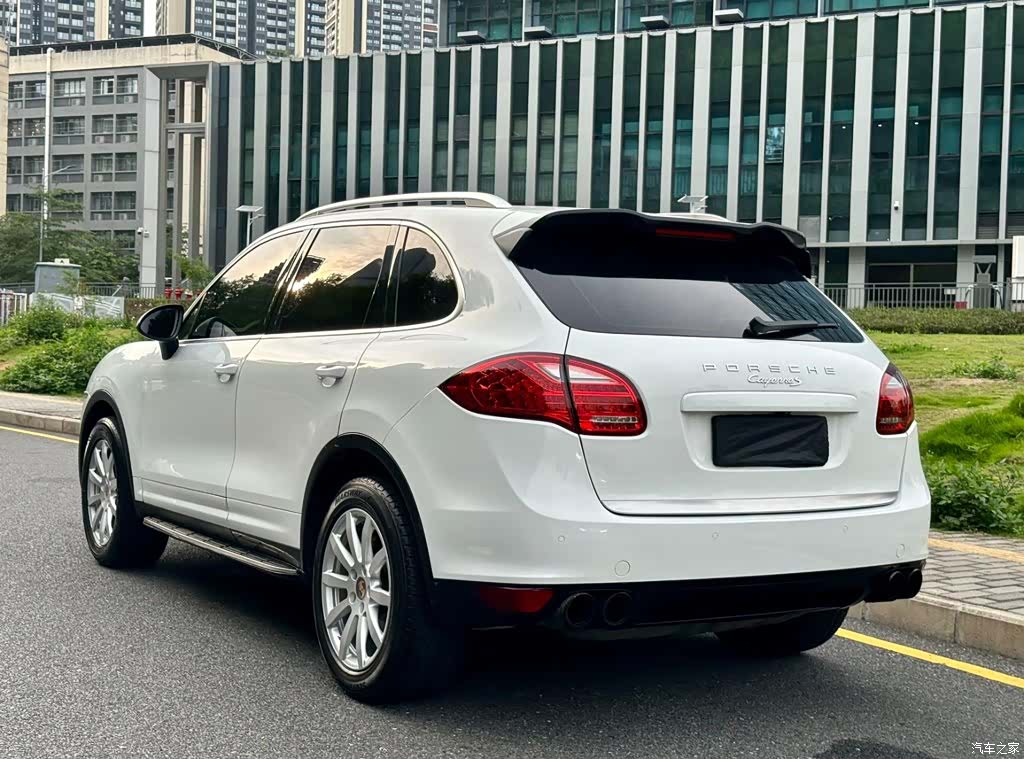 Porsche Cayenne, 2014 6