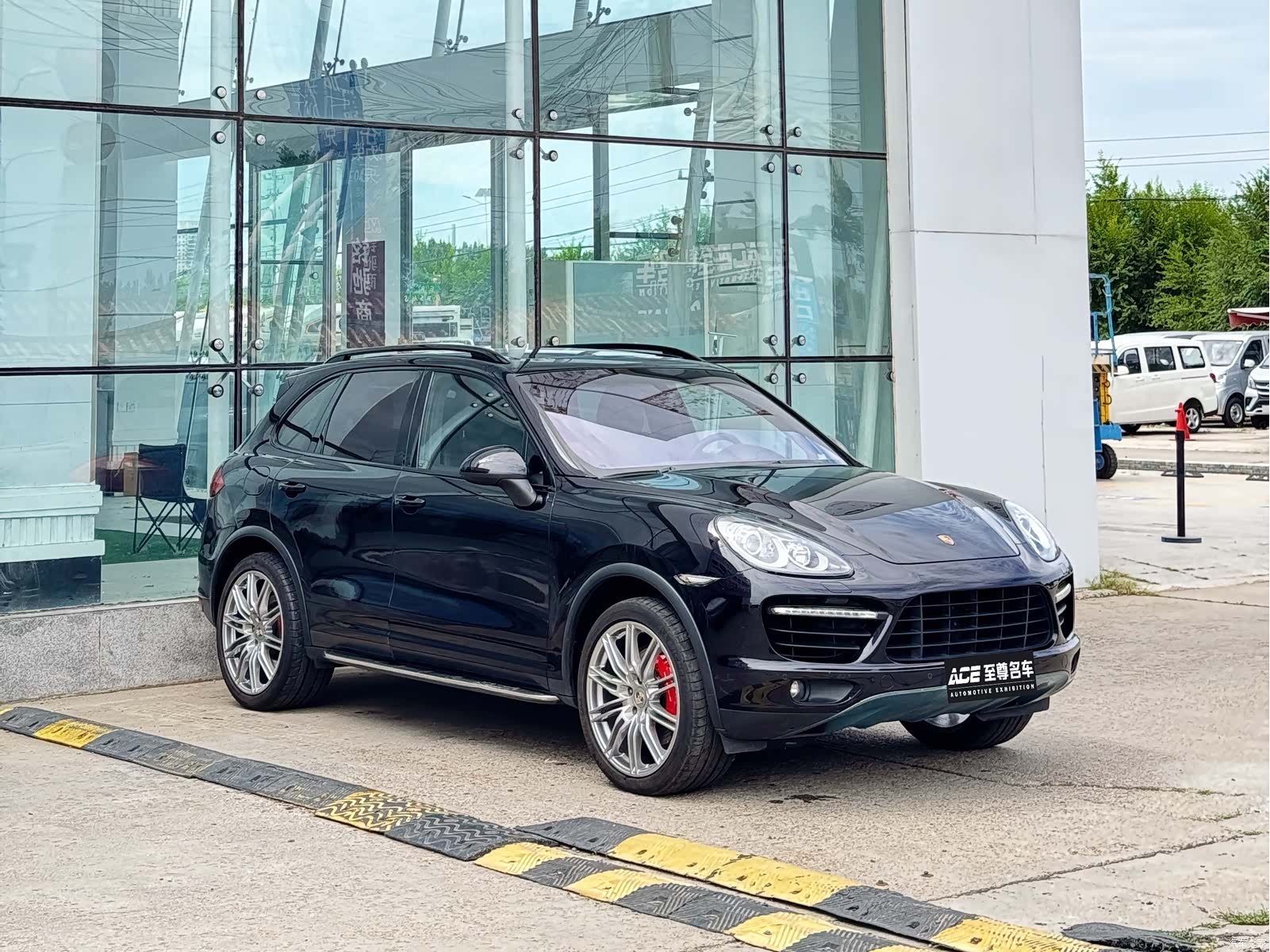 Porsche Cayenne, 2010 3