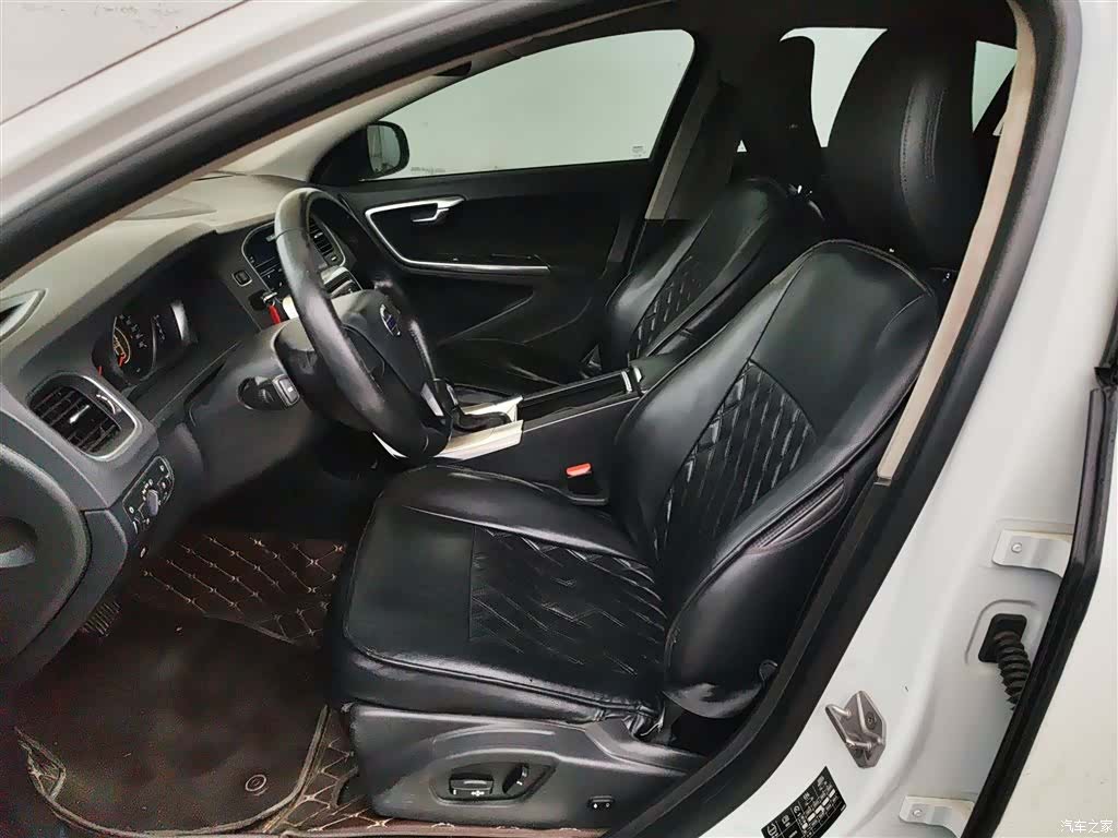 Volvo S60, 2016 11