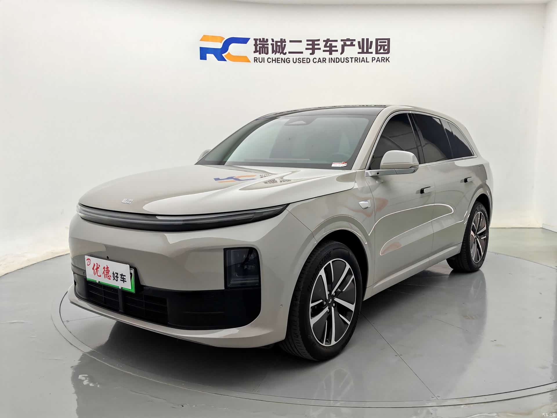 Li Auto L6, 2024 1