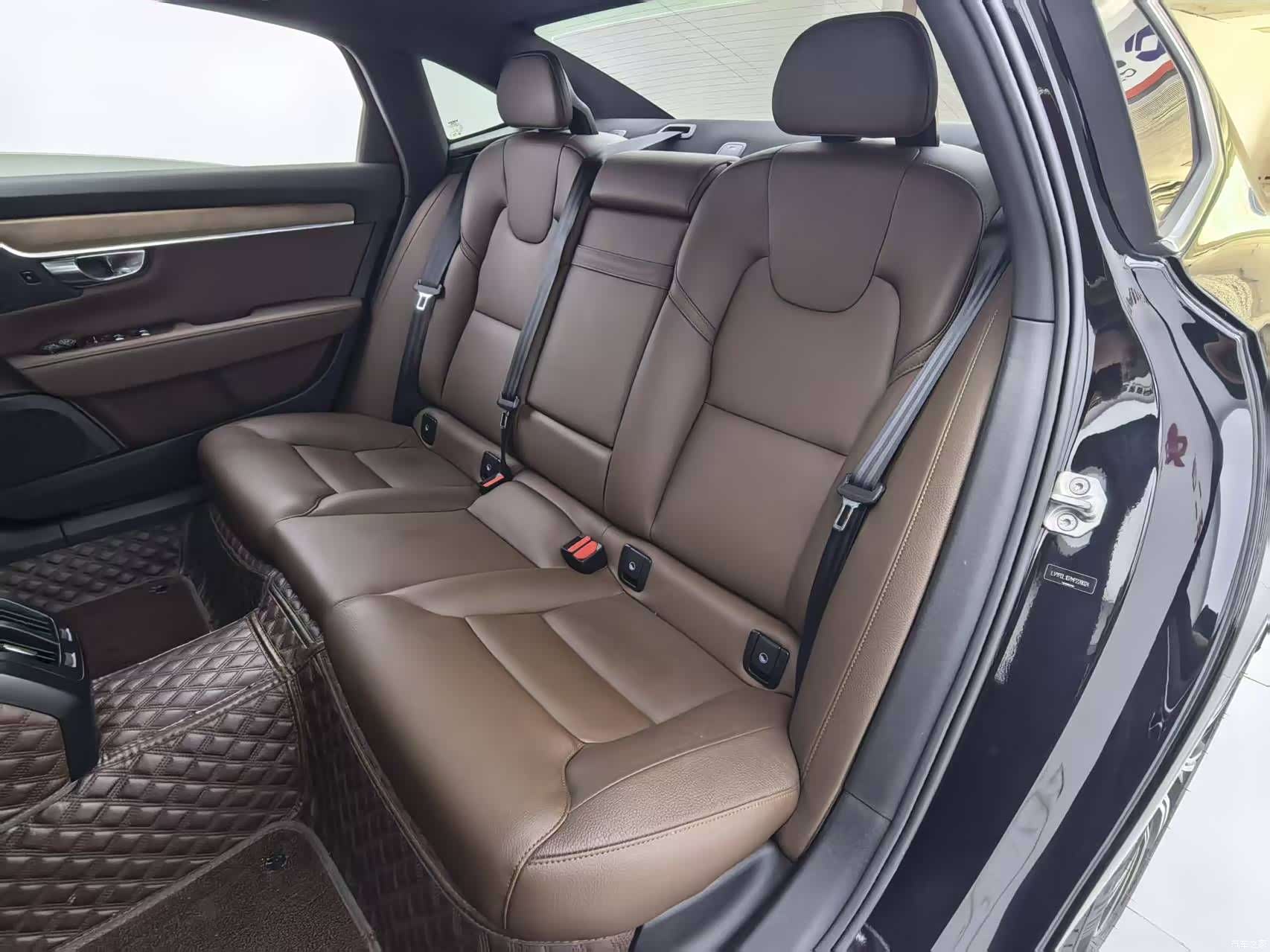 Volvo S90, 2021 15