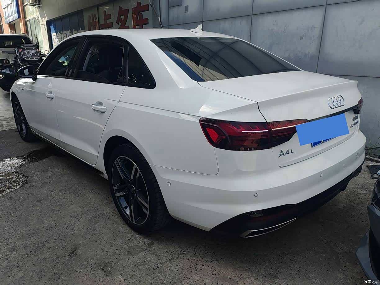 Audi A4L, 2022 9