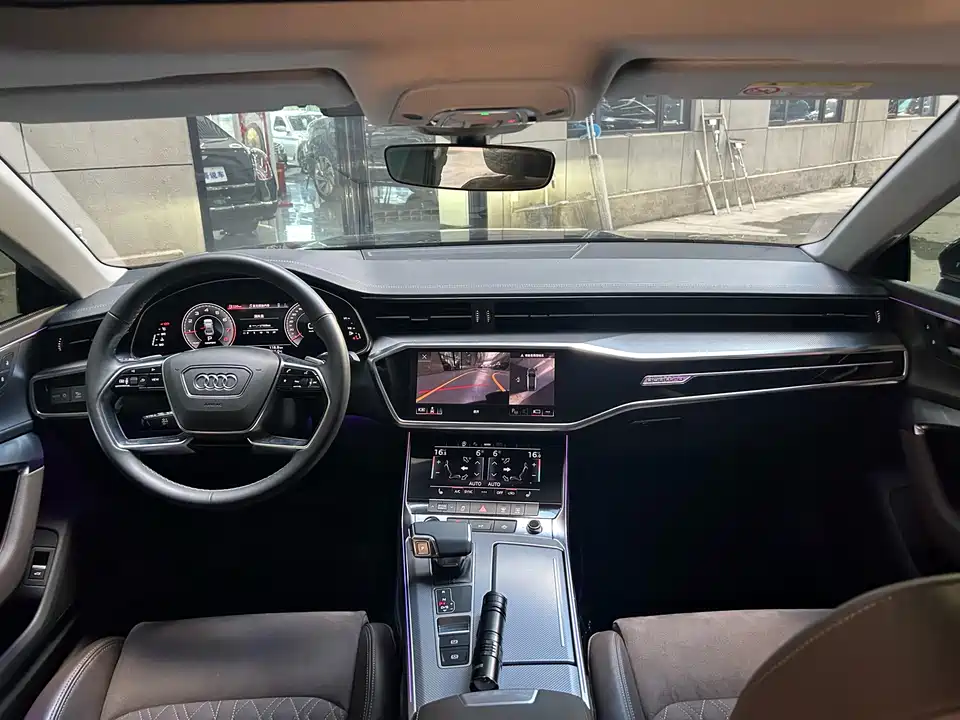 Audi A7L Audi A7L