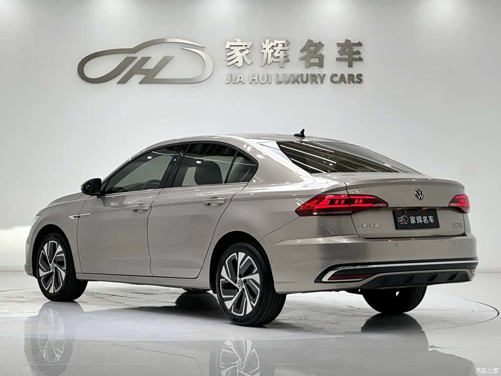 Volkswagen Bora, 2023 все фото