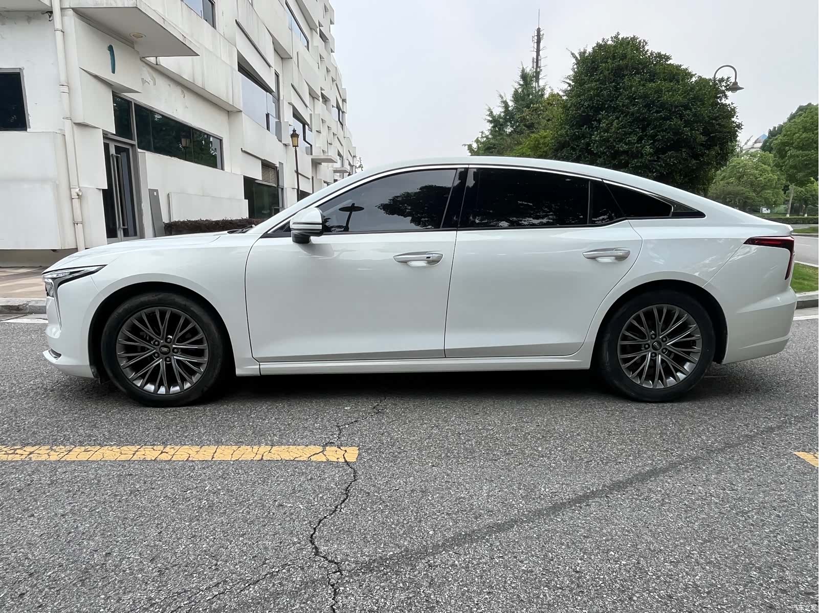 Bestune B70, 2024 3