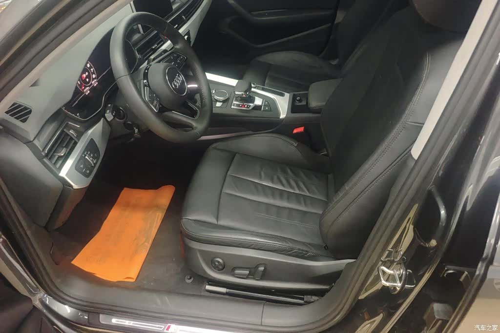 Audi A4L, 2019 9
